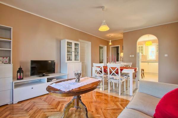 Апартаменты Apartman Turk Премантура Экстерьер фото